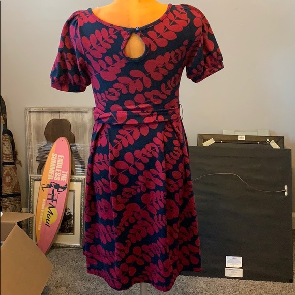 Dress - Picture 2 of 3